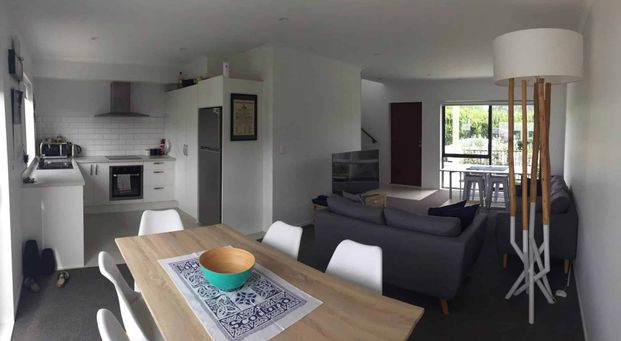 Modern Townhouse - Photo 1