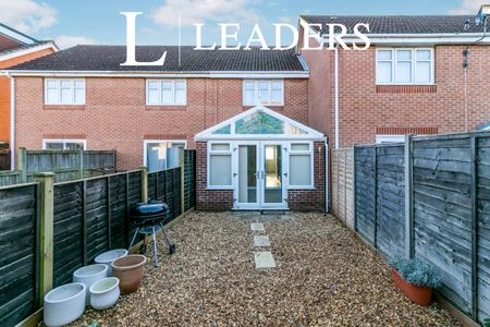 2 bedroom house to rent Wisteria Gardens, Havant, PO9 - Photo 3