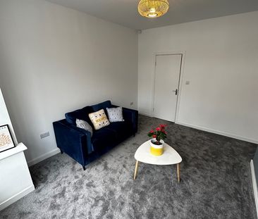 1 Bed Flat, Milton Grove, M16 - Photo 4