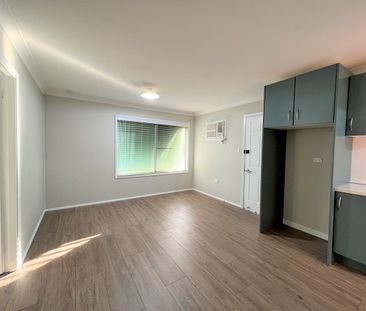 Stylish & Comfortable 2 Bedroom Home - Photo 1