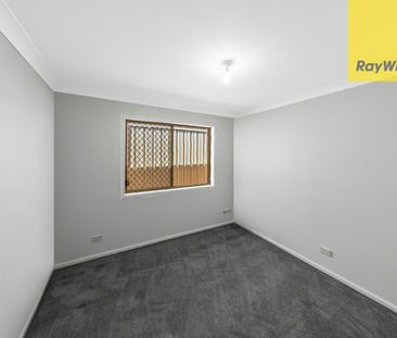 OVER 55'S 2 BEDROOM VILLA- COMFORTABLE AND CONVENIENT LIFESTYLE - Photo 5