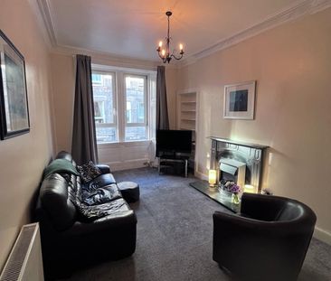 2 Bed Flat, Pirrie Street, EH6 - Photo 2