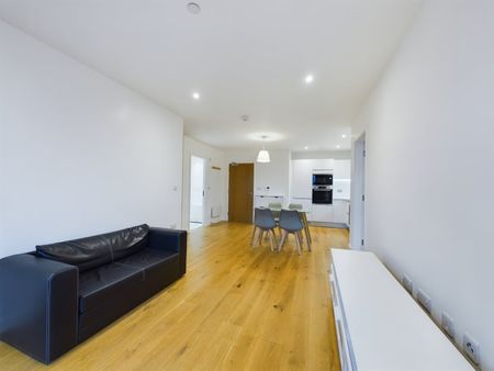 2 Bed Flat, Windmill Street, B1 - Photo 3