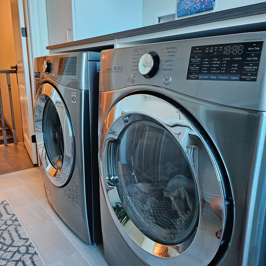 For Lease - 152 First Nations Trail, Vaughan, Ontario - Photo 1