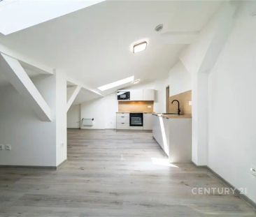 Pronájem útulného podkrovního bytu 1+kk (35,9 m - Photo 3