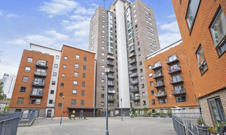 2 bedroom apartment to rent - Photo 2