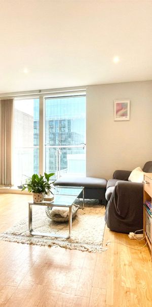 Merchants Place, Reading Merchants Place, Reading - Photo 1