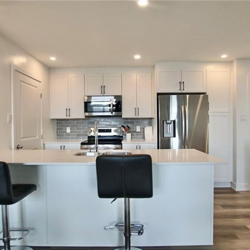 For Lease - 380 Rolling Meadow Crescent Unit# H, Orleans - Convent Glen and Area, Ontario - Photo 1