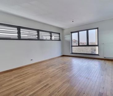 Appartement te huur - foto 1