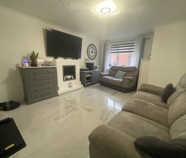 Firecrest View, Swindon, Dorcan - Photo 1