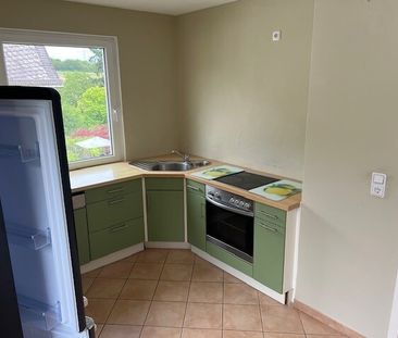 4 Zimmer-Wohnung mit Balkon im 1.OG (2 Familienhaus) in ruhiger Woh... - Photo 4