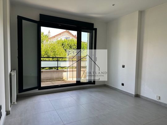 Studio avec balcon - 5mInutes de la gare de GAGNY RER E - Photo 1