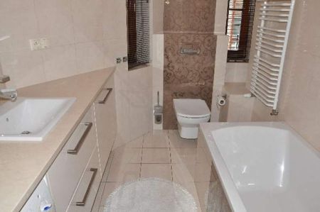 Poznań, Stare Miasto, 94m - Photo 3