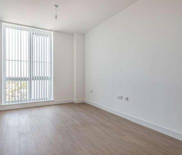 Royal Winchester House, Bracknell, RG12 - Photo 6