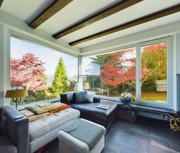 Villa mit Charakter, Seesicht und aussergewöhnlicher Flexibilität - Photo 1