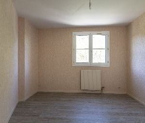 Appartement – Type 2 – 47m² – 297.69 € – ISSOUDUN - Photo 2