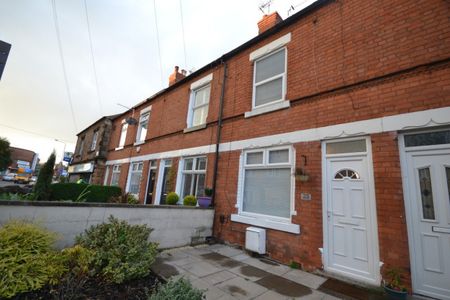 3 bed Mid Terraced House for Rent - Photo 4