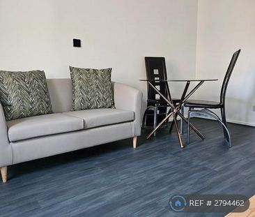 1 bedroom flat to rent - Photo 4