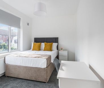 4 bedroom house to rent - Photo 2