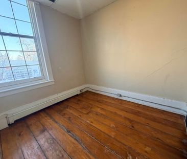 For Lease - 268 Talbot Street Unit# 9, St. Thomas, Ontario - Photo 2