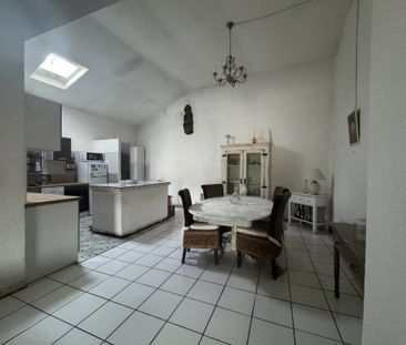 Location Appartement 3 pièces 86m² TOURVES 83170 - Photo 6