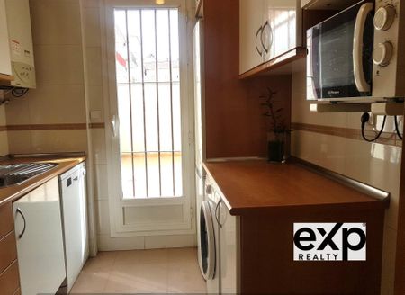 Apartamento luminoso con amplio patio privado en Ventilla–Almenara - Photo 5