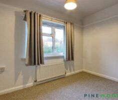 3 BEDROOM House - End Terrace - Photo 5