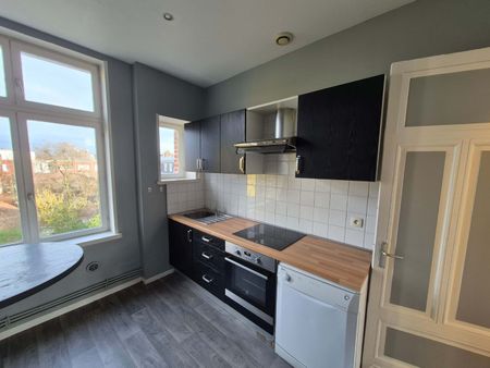 Location Appartement 3 pièces 72m² TOURCOING 59200 - Photo 5