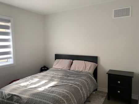 For Lease - 20 Rochester Drive, Barrie, Ontario - Photo 5