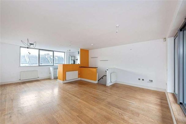 Compton Terrace, Hermitage Road, London, N4 - Photo 1