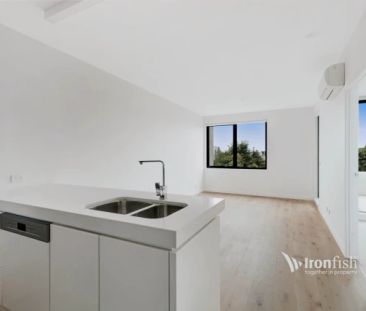 2 Bed, 2 Bath - Photo 6