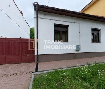 Casa de închiriat în Parneava / Curte spațioasă și c... - Photo 3