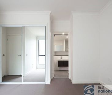 12 Fleming Street, Noble Park - Photo 2