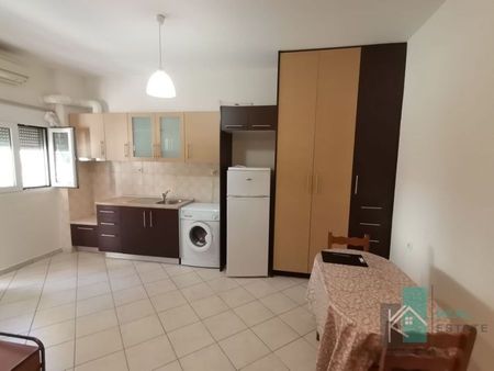 Studio/Γκαρσονιέρα για ενοικίαση Λαμία - Φωτογραφία 2