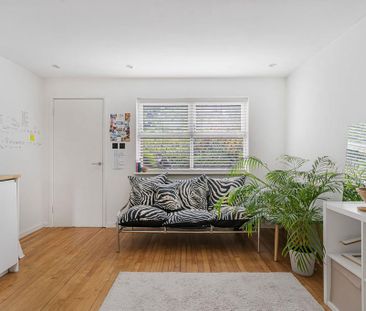 1 bedroom ground floor flat to rent - Photo 2