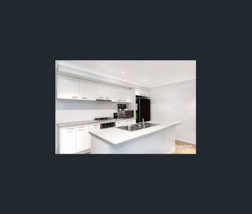 Modern & Charming Family Home! - Photo 1