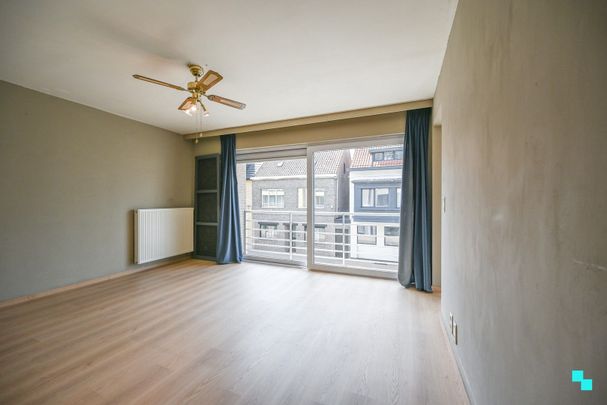 Tweeslaapkamerappartement nabij centrum Oostrozebeke - Photo 1