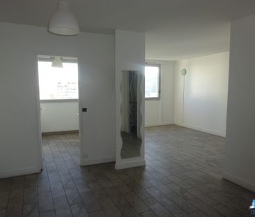 Location Appartement 3 pièces 62m² COURBEVOIE 92400 - Photo 5