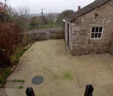 A three bedroom semi-detached cottage in a rural location on the Br... - Photo 6