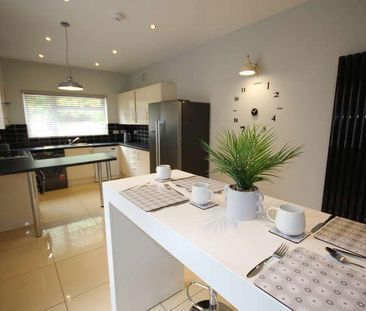 Belvedere Road, Staffordshire, Burton Upon Trent, DE13 - Photo 1