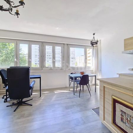 Helles und großes Studio (34 m²) in Lancy - Photo 4