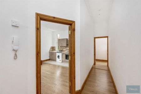 3 bedroom apartment to rent - Photo 4