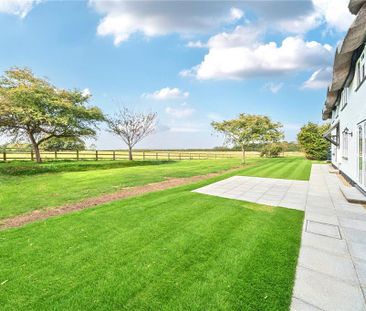 4 bedroom detached house to rent - Photo 1