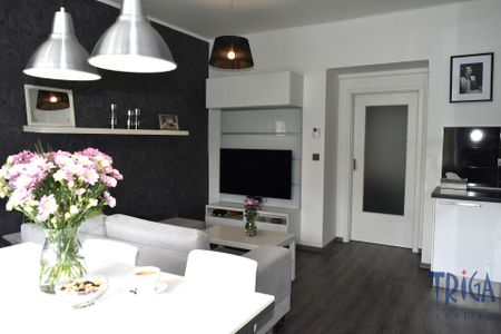Pronájem bytu 2+kk 46 m², Hradec Králové - Fotografie 5