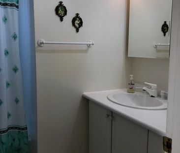 For Lease - 12 Painswick Crescent, Toronto, Ontario - Photo 3