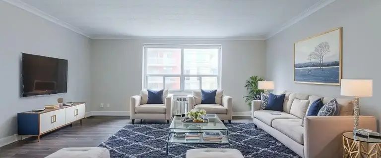 Upper Canada Apartments 165 | 165 Erskine Ave., Toronto - Photo 1