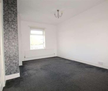 Drummond Crescent, Sheffield, S5 - Photo 6