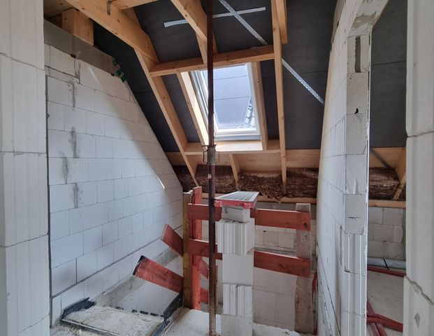 Neubau Doppelhaushälfte in begehrter Lage - Foto 1