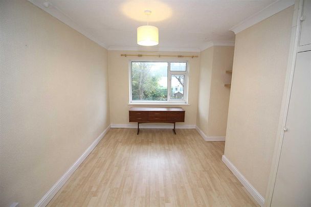 2 Bedroom Flat - Photo 1