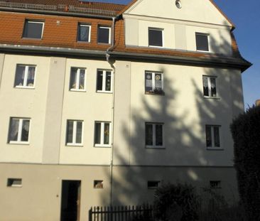 kleine sonnige 3-Raum-Whg. im 2.OG, 58 m², Weststraße 9, 09337 HOT - Photo 1